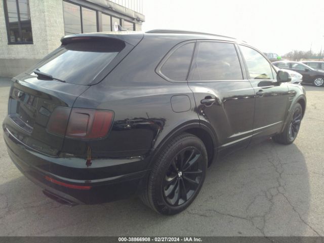 Photo 3 VIN: SJAAC2ZV0HC013137 - BENTLEY BENTAYGA 