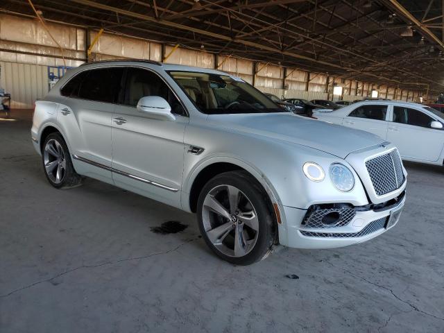 Photo 3 VIN: SJAAC2ZV0HC015826 - BENTLEY BENTAYGA 