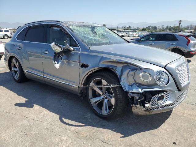 Photo 3 VIN: SJAAC2ZV2HC015715 - BENTLEY BENTAYGA 
