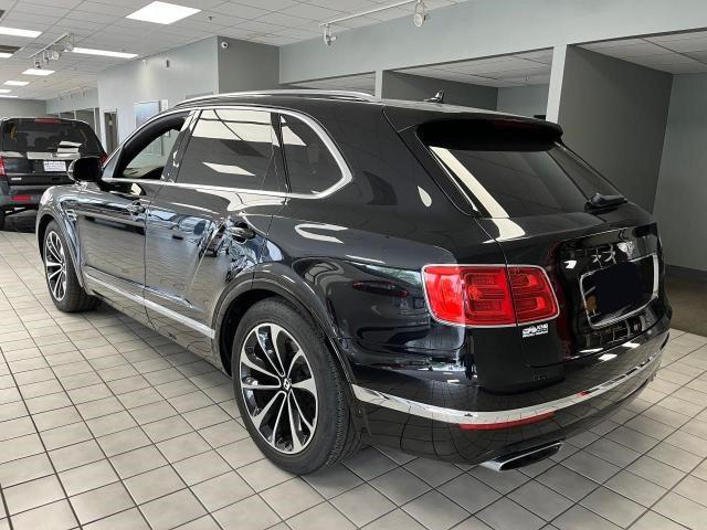 Photo 2 VIN: SJAAC2ZV3HC012533 - BENTLEY BENTAYGA 