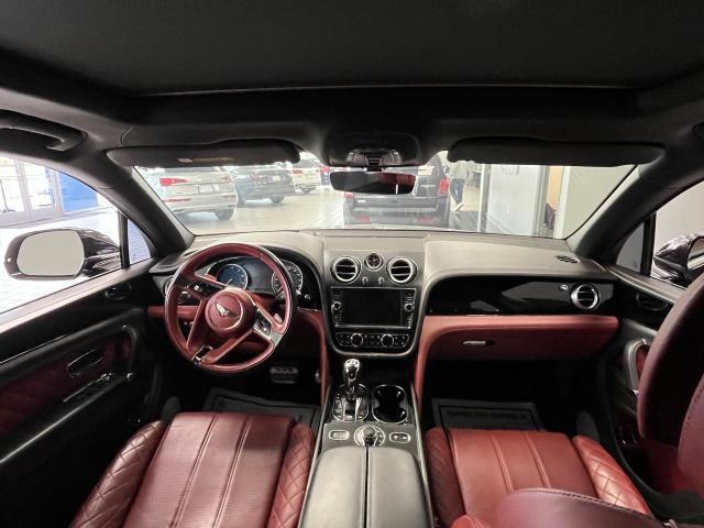 Photo 8 VIN: SJAAC2ZV3HC012533 - BENTLEY BENTAYGA 