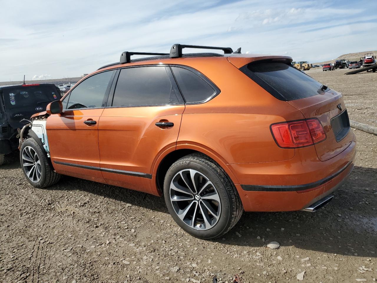 Photo 1 VIN: SJAAC2ZV7HC014060 - BENTLEY BENTAYGA 