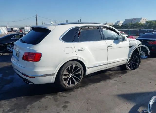 Photo 3 VIN: SJAAC2ZV7JC021693 - BENTLEY BENTAYGA 