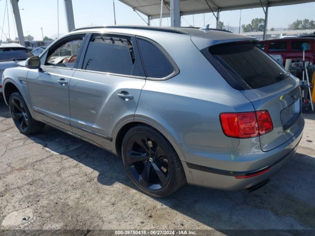 Photo 2 VIN: SJAAC2ZV8HC012852 - BENTLEY BENTAYGA 