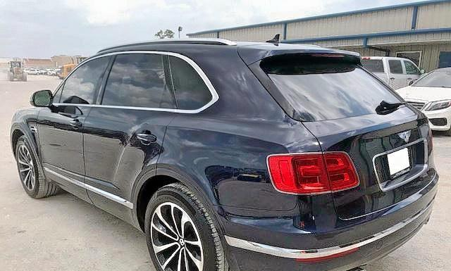 Photo 2 VIN: SJAAC2ZV8HC013077 - BENTLEY BENTAYGA 