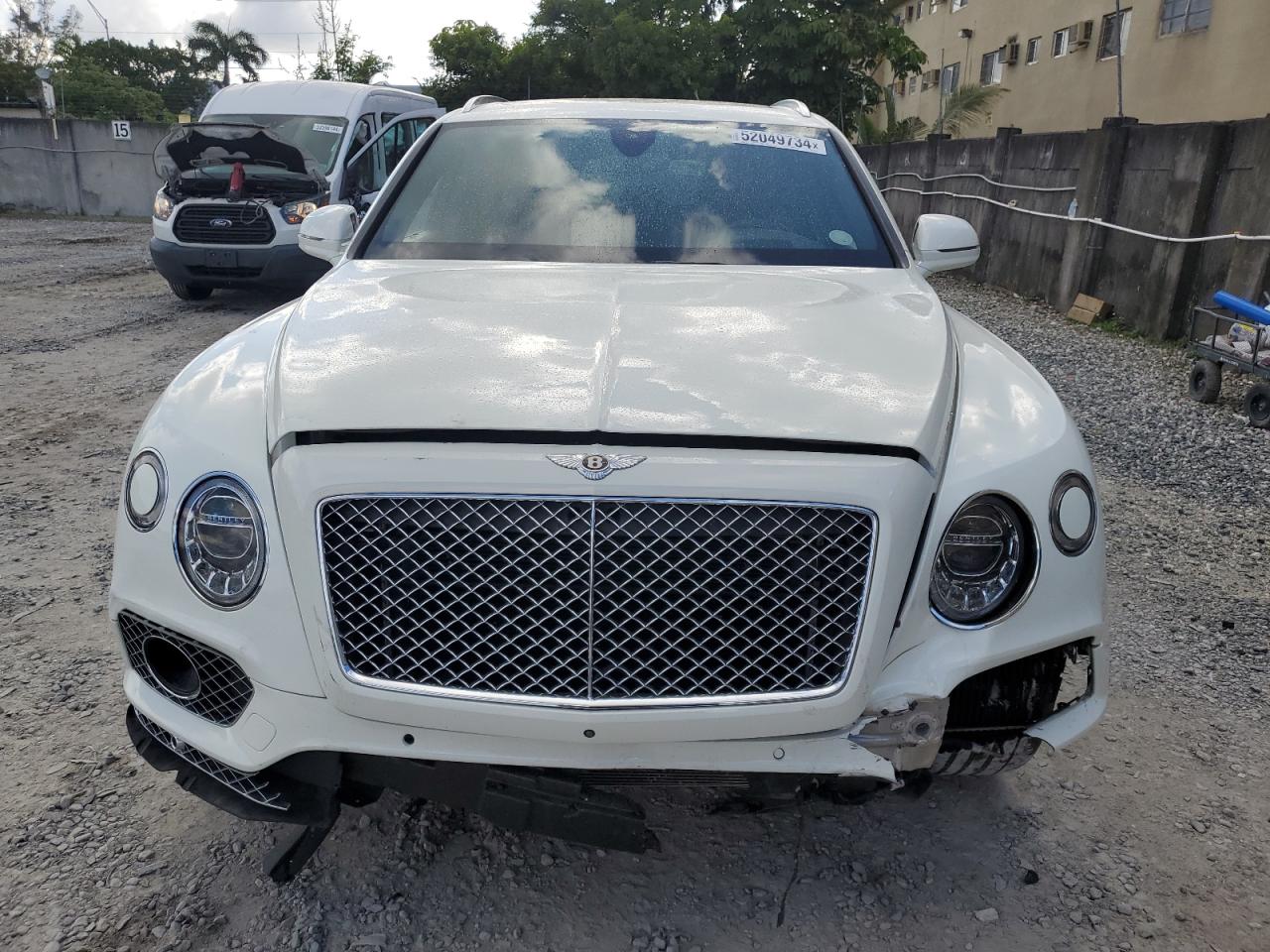 Photo 4 VIN: SJAAC2ZV8JC017006 - BENTLEY BENTAYGA 