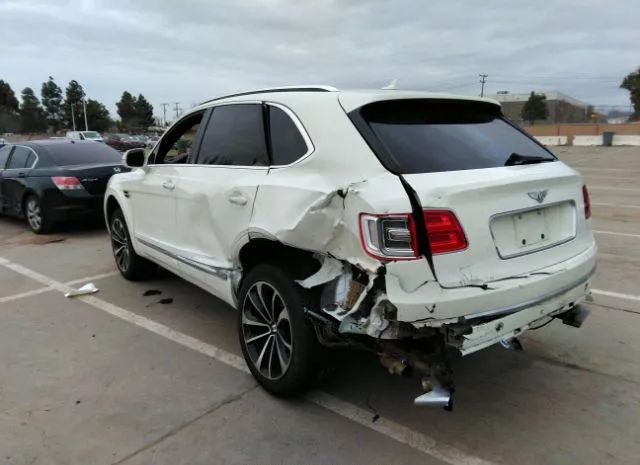 Photo 2 VIN: SJAAC2ZV9HC013749 - BENTLEY BENTAYGA 