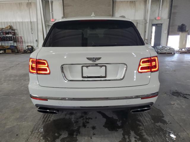 Photo 5 VIN: SJAAC2ZVXJC019209 - BENTLEY BENTAYGA 