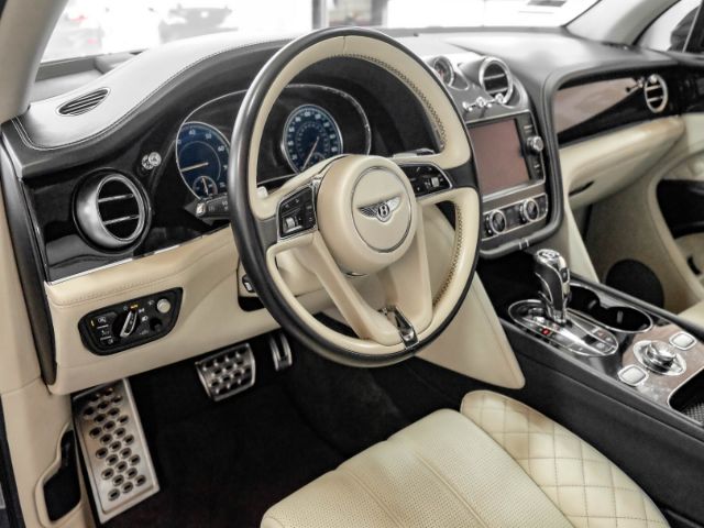 Photo 9 VIN: SJAAM2ZV1KC026080 - BENTLEY BENTAYGA 