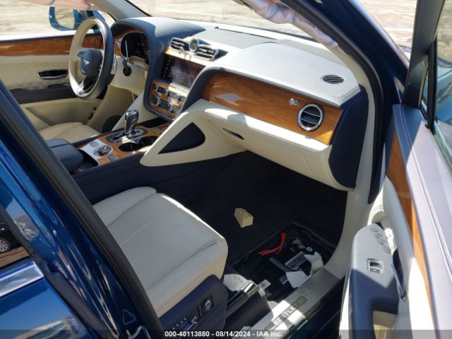 Photo 4 VIN: SJAAM2ZV4MC035777 - BENTLEY BENTAYGA 