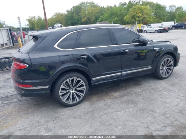 Photo 3 VIN: SJAAM2ZV4NC013134 - BENTLEY BENTAYGA 