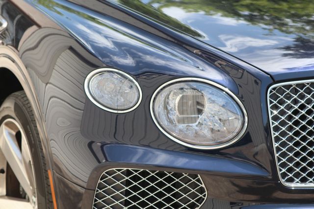 Photo 4 VIN: SJAAM2ZV7NC039646 - BENTLEY BENTAYGA 