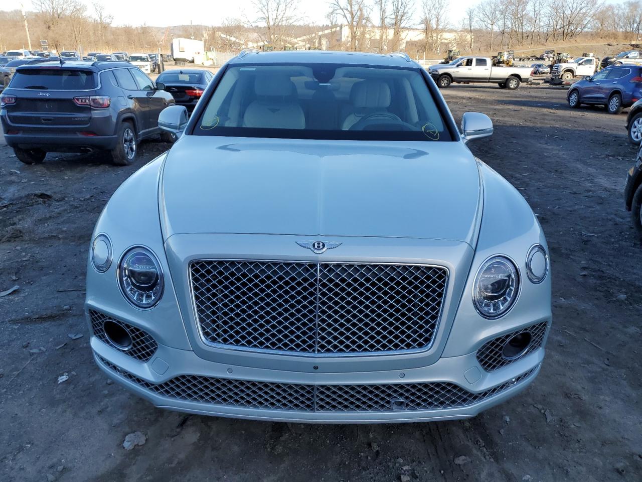 Photo 4 VIN: SJAAM2ZV9KC024626 - BENTLEY BENTAYGA 