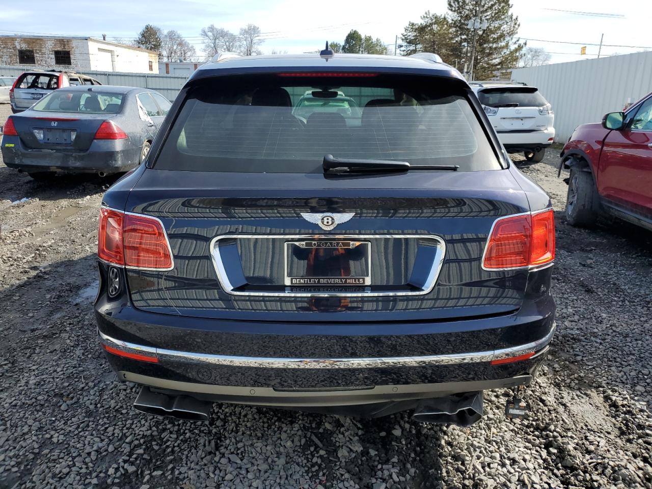 Photo 5 VIN: SJAAM2ZV9LC028385 - BENTLEY BENTAYGA 