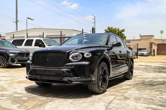 Photo 0 VIN: SJAAM2ZV9NC014537 - BENTLEY BENTAYGA 