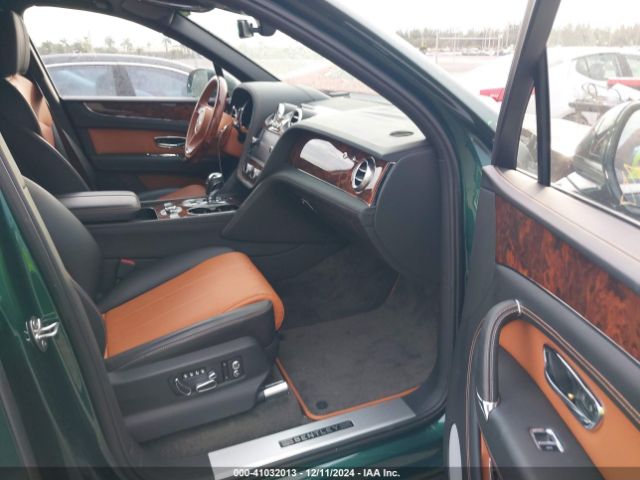 Photo 4 VIN: SJAAM4ZV7KC025933 - BENTLEY BENTAYGA 