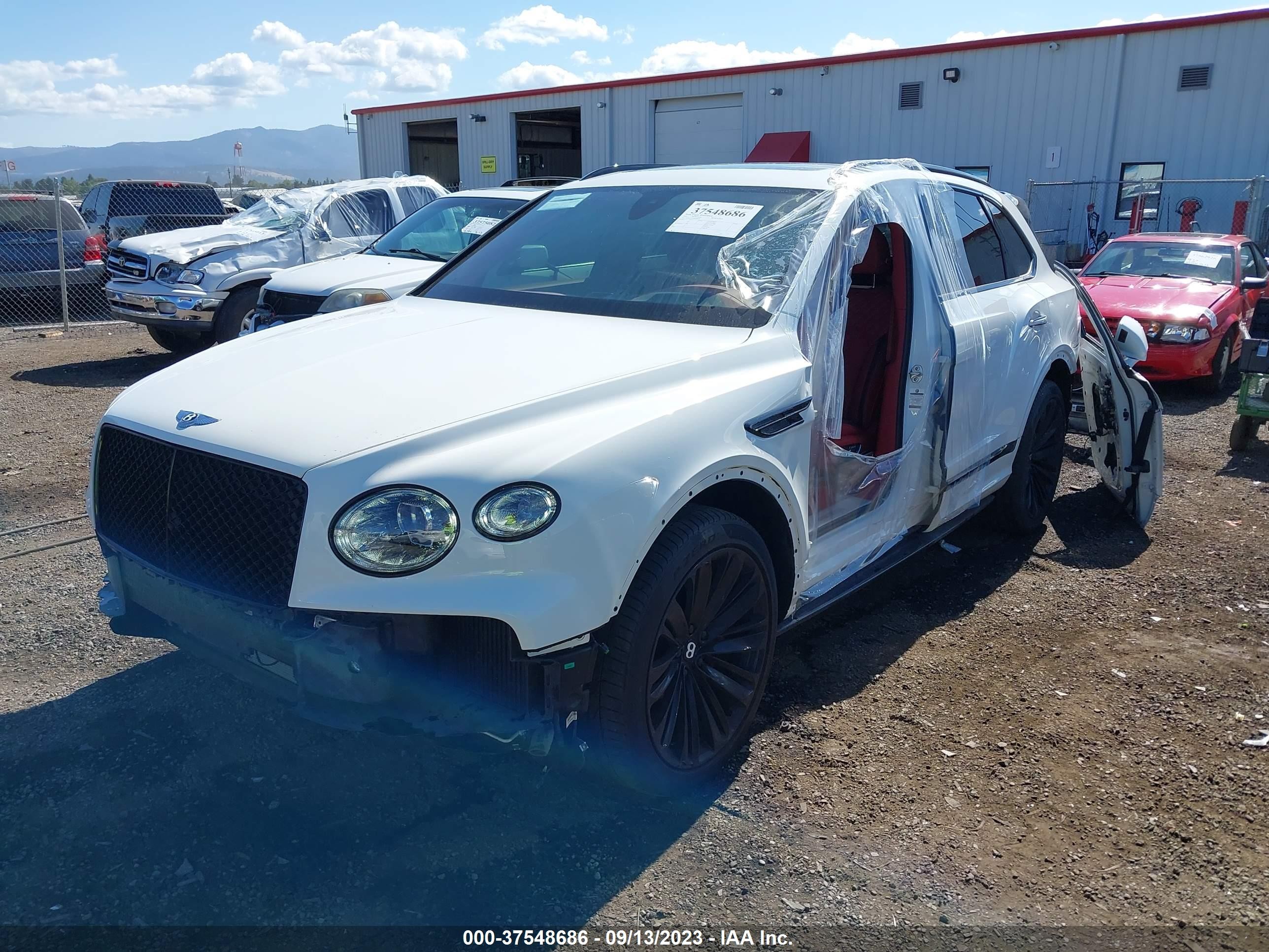 Photo 1 VIN: SJAAR2ZV4MC036185 - BENTLEY BENTAYGA 