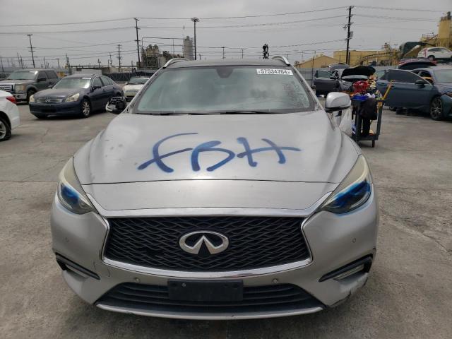 Photo 4 VIN: SJKCH5CP0HA022045 - INFINITI QX30 