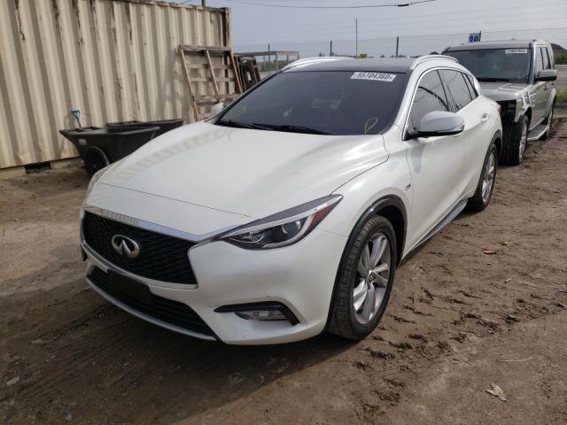 Photo 1 VIN: SJKCH5CP0HA029304 - INFINITI QX30 BASE 