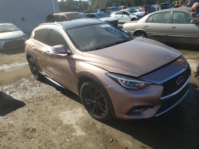 Photo 3 VIN: SJKCH5CP0HA037774 - INFINITI QX30 BASE 