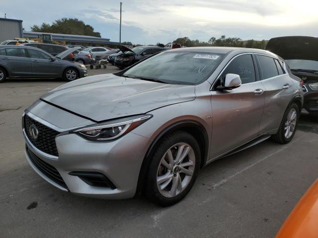 Photo 1 VIN: SJKCH5CP0JA002772 - INFINITI QX30 BASE 