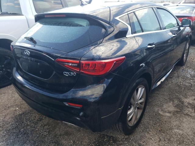 Photo 3 VIN: SJKCH5CP0JA049638 - INFINITI QX30 BASE 