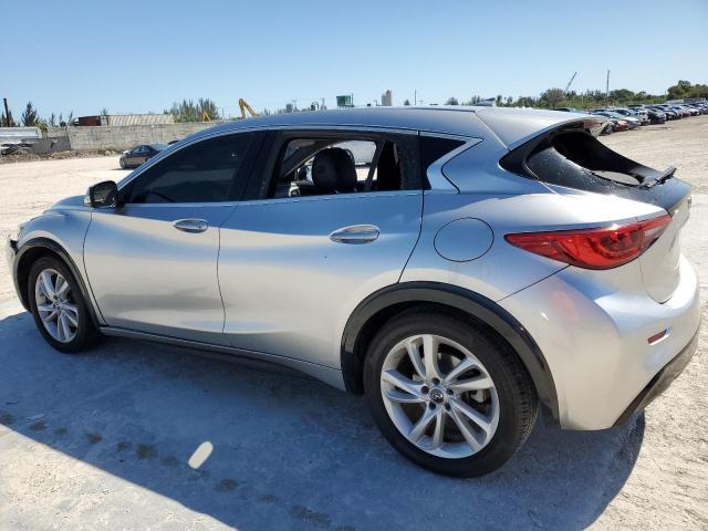 Photo 1 VIN: SJKCH5CP0JA056167 - INFINITI QX30 