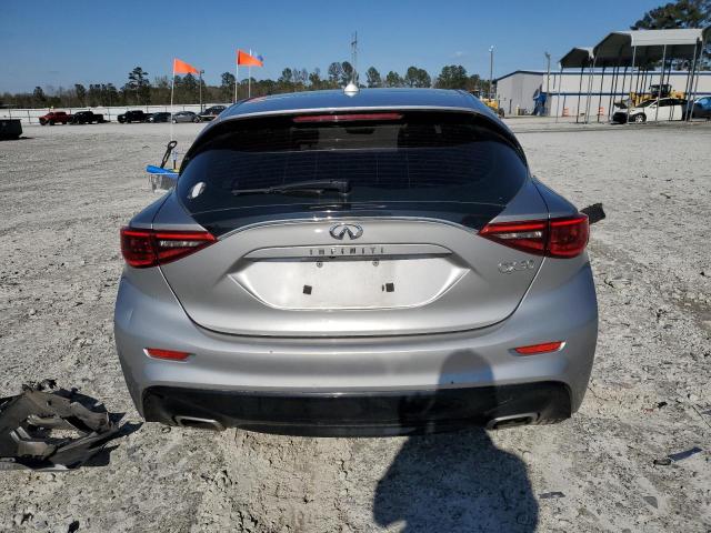 Photo 5 VIN: SJKCH5CP0JA060493 - INFINITI QX30 BASE 