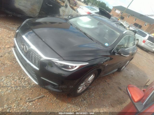 Photo 1 VIN: SJKCH5CP0KA006757 - INFINITI QX30 