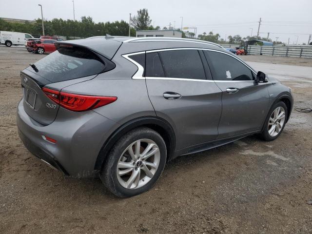 Photo 2 VIN: SJKCH5CP0KA009142 - INFINITI QX30 