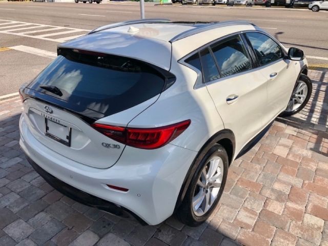 Photo 1 VIN: SJKCH5CP1HA034706 - INFINITI QX30 