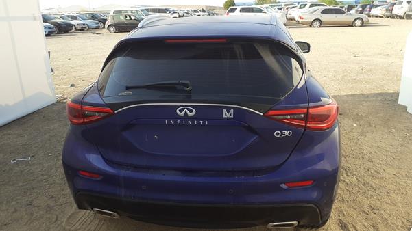 Photo 7 VIN: SJKCH5CP1HA036083 - INFINITI Q 30 