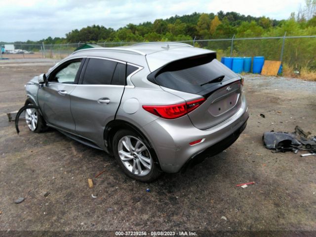 Photo 2 VIN: SJKCH5CP1JA004742 - INFINITI QX30 