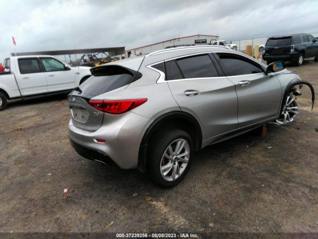 Photo 3 VIN: SJKCH5CP1JA004742 - INFINITI QX30 