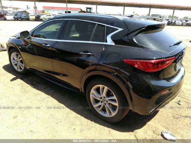 Photo 2 VIN: SJKCH5CP1JA042908 - INFINITI QX30 