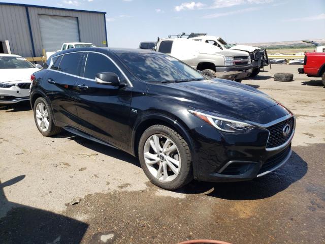 Photo 3 VIN: SJKCH5CP1JA050488 - INFINITI QX30 BASE 