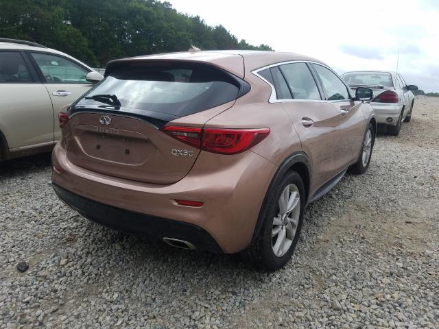 Photo 3 VIN: SJKCH5CP1KA006928 - INFINITI QX30 