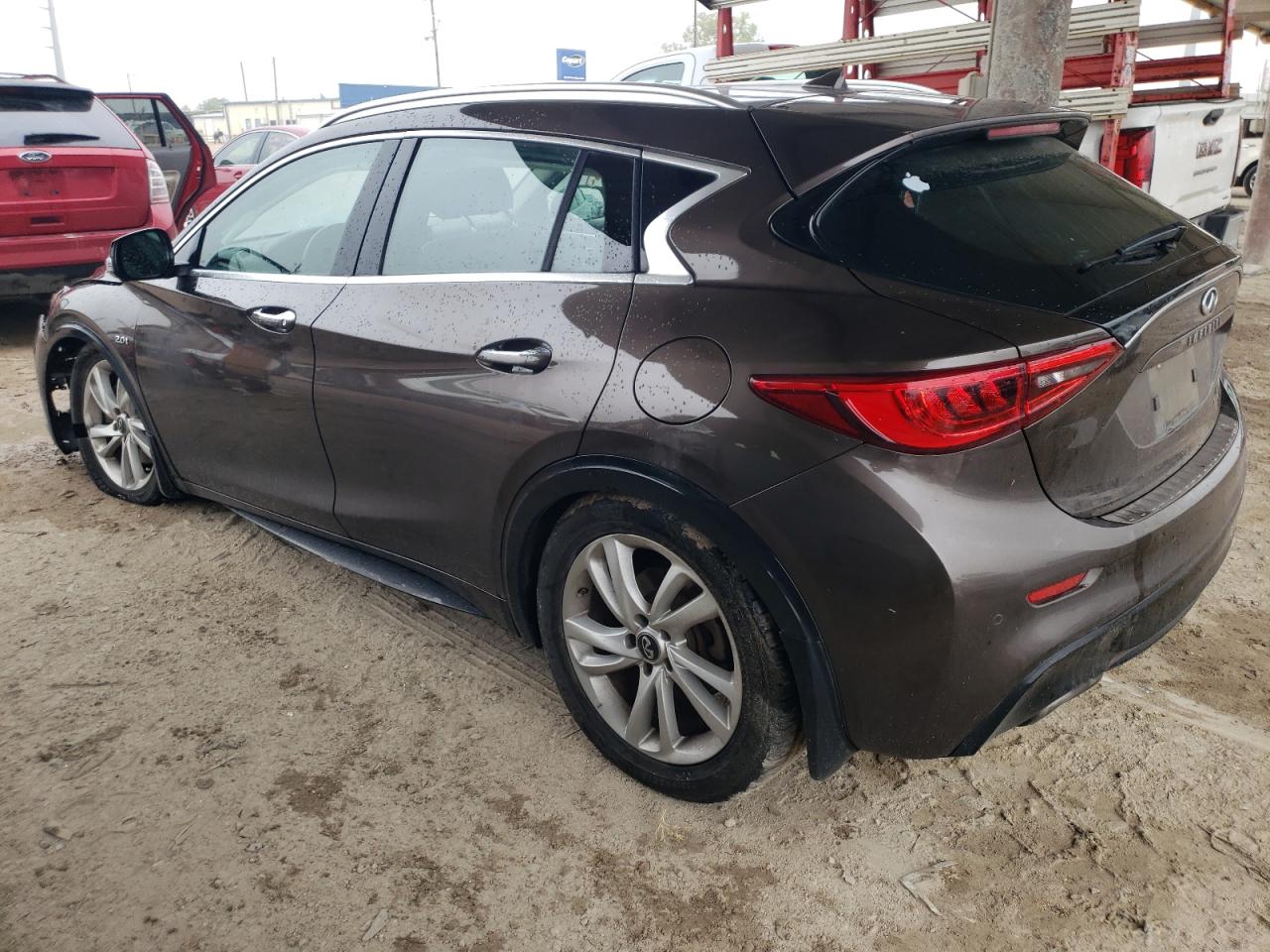 Photo 1 VIN: SJKCH5CP1KA007559 - INFINITI QX30 