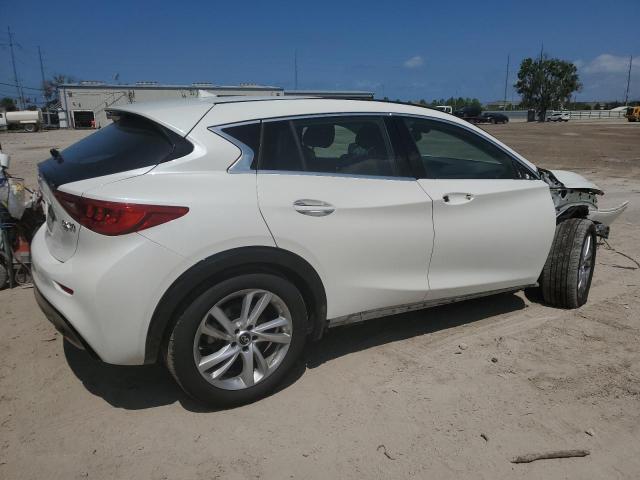 Photo 2 VIN: SJKCH5CP1KA009022 - INFINITI QX30 