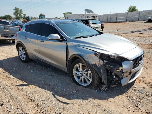 Photo 3 VIN: SJKCH5CP2HA017266 - INFINITI QX30 BASE 