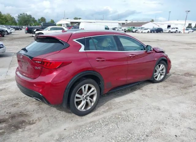 Photo 3 VIN: SJKCH5CP2HA018949 - INFINITI QX30 