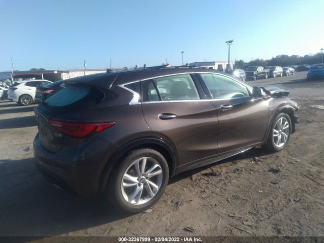 Photo 3 VIN: SJKCH5CP2HA021642 - INFINITI QX30 