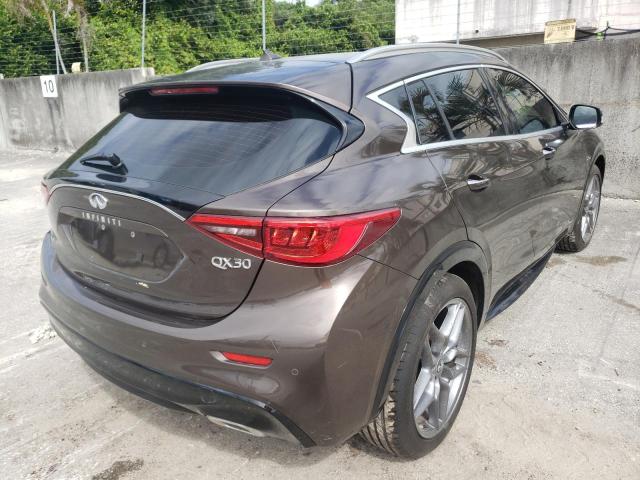 Photo 3 VIN: SJKCH5CP2HA034987 - INFINITI QX30 BASE 