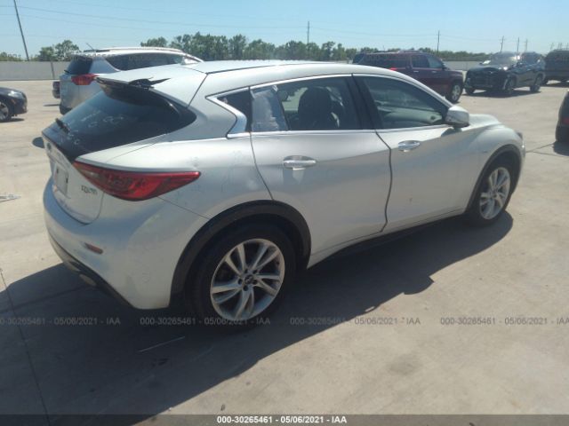 Photo 3 VIN: SJKCH5CP2HA036058 - INFINITI QX30 