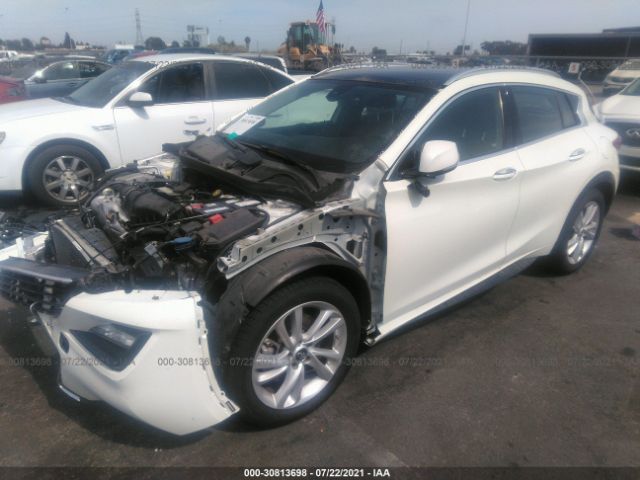 Photo 1 VIN: SJKCH5CP2JA042125 - INFINITI QX30 