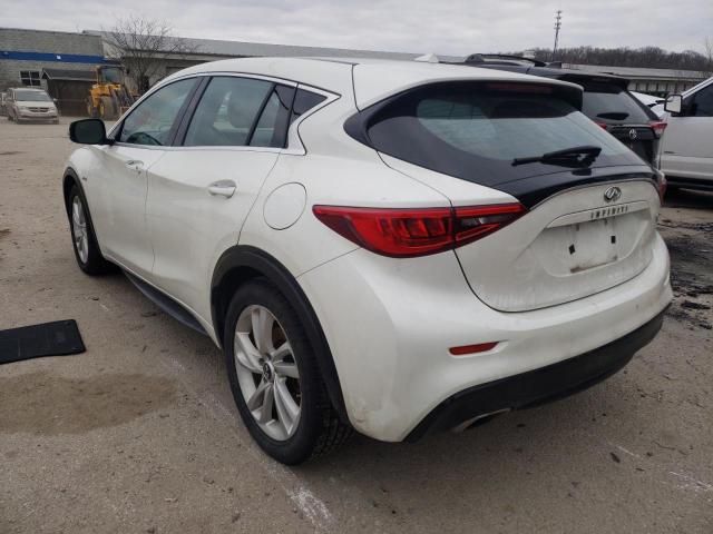 Photo 2 VIN: SJKCH5CP2JA045249 - INFINITI QX30 BASE 