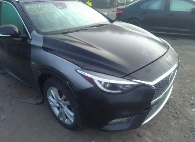 Photo 5 VIN: SJKCH5CP2JA049463 - INFINITI QX30 