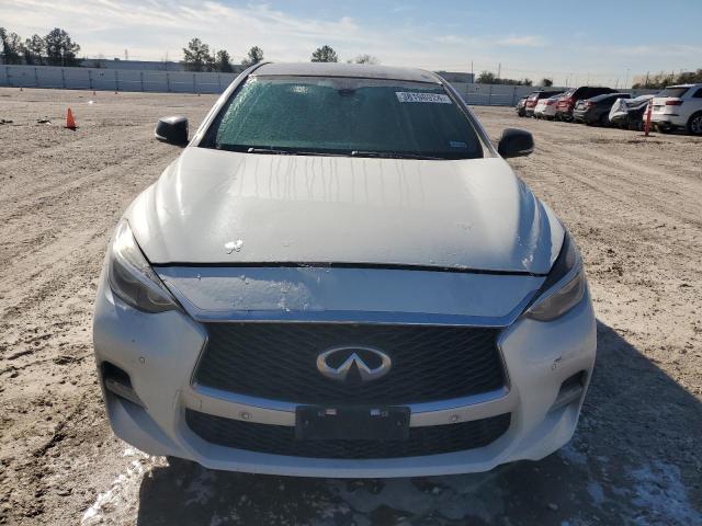 Photo 4 VIN: SJKCH5CP2JA055408 - INFINITI QX30 