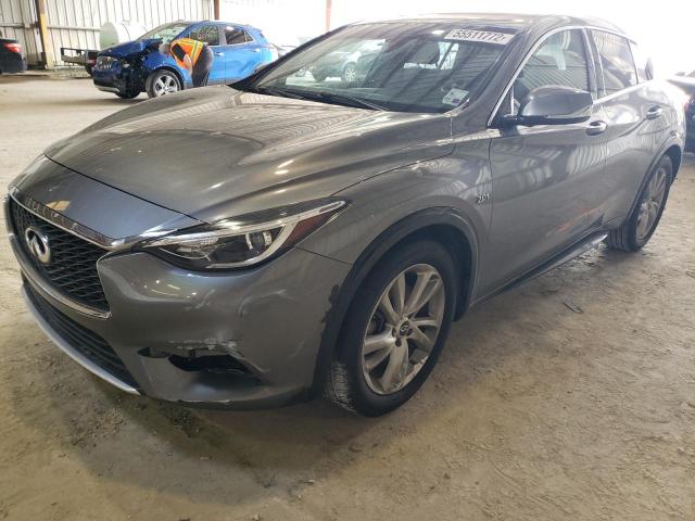 Photo 1 VIN: SJKCH5CP2JA056493 - INFINITI QX30 BASE 