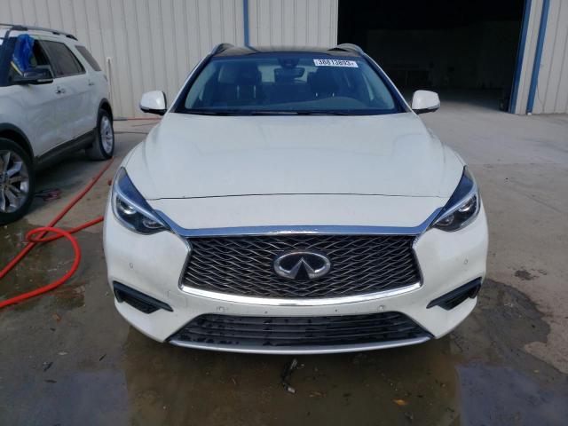 Photo 4 VIN: SJKCH5CP2KA011006 - INFINITI QX30 BASE 